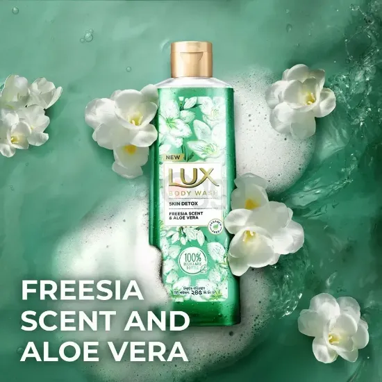 Lux Body Wash Freesia Scent & Aloe Vera 245ml এর ছবি